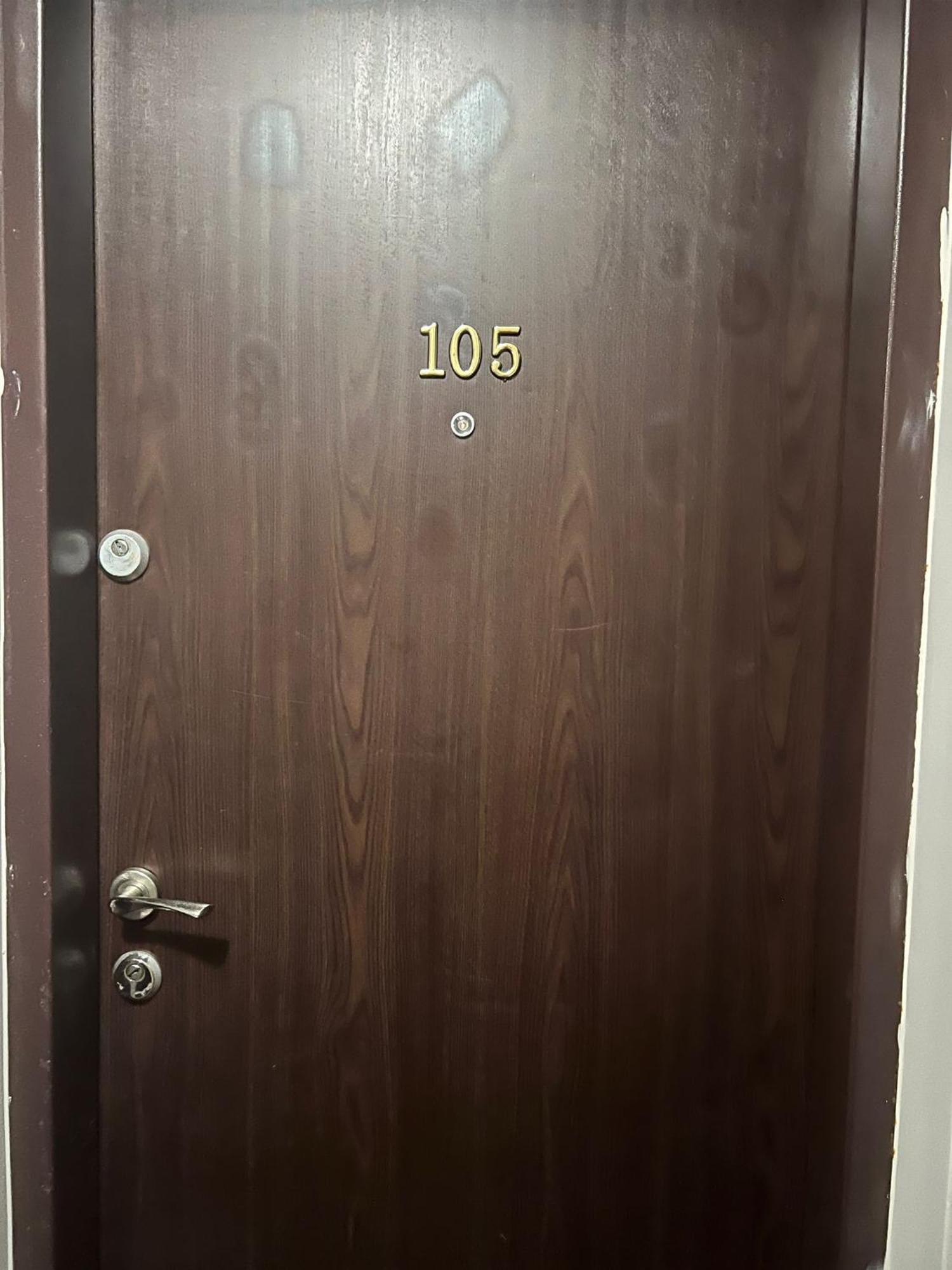 Tranzzit Airport Apartament أوتوبين المظهر الخارجي الصورة