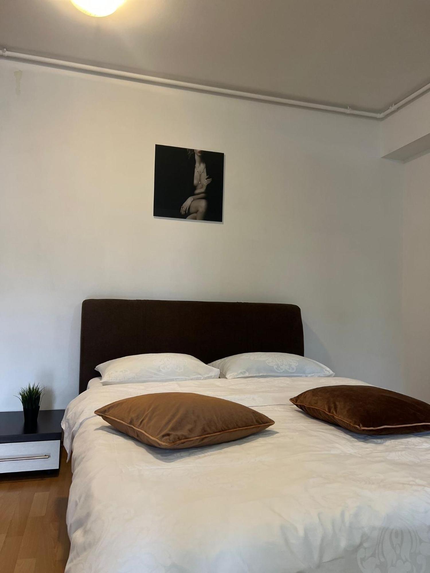 Tranzzit Airport Apartament أوتوبين المظهر الخارجي الصورة